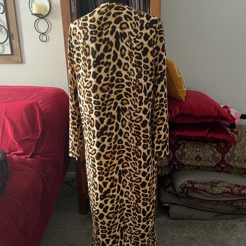 Windsor animal print duster size Medium